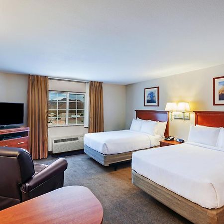 แคนเดิ้ลวูด สวีท เอลปาโซ Hotel Sunrise Acres ภายนอก รูปภาพ