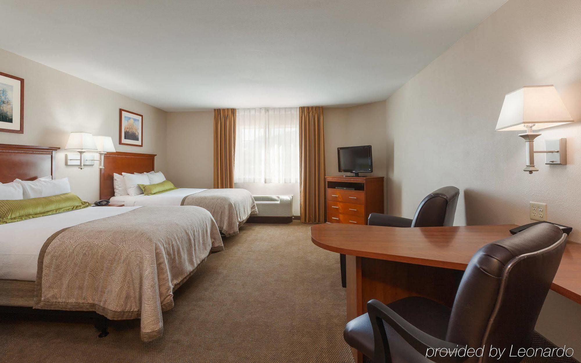 แคนเดิ้ลวูด สวีท เอลปาโซ Hotel Sunrise Acres ภายนอก รูปภาพ