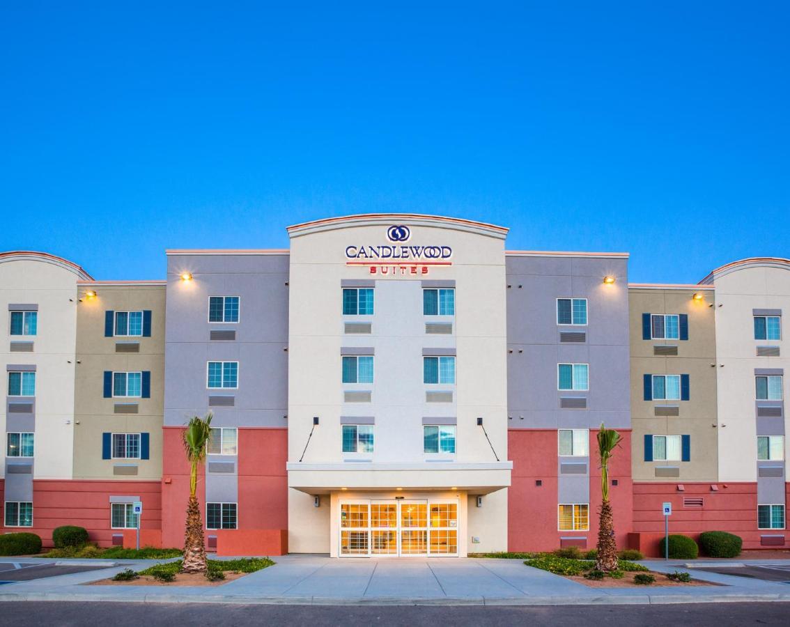 แคนเดิ้ลวูด สวีท เอลปาโซ Hotel Sunrise Acres ภายนอก รูปภาพ